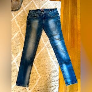 Rerock skinny stretch denim jeans 💙